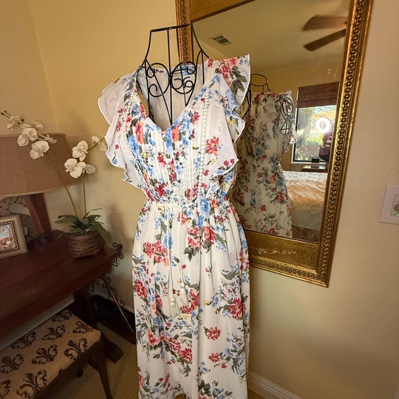 Abercrombie & Fitch Floral Midi Dress with Ruffle Sleeves - Picture 2 of 6